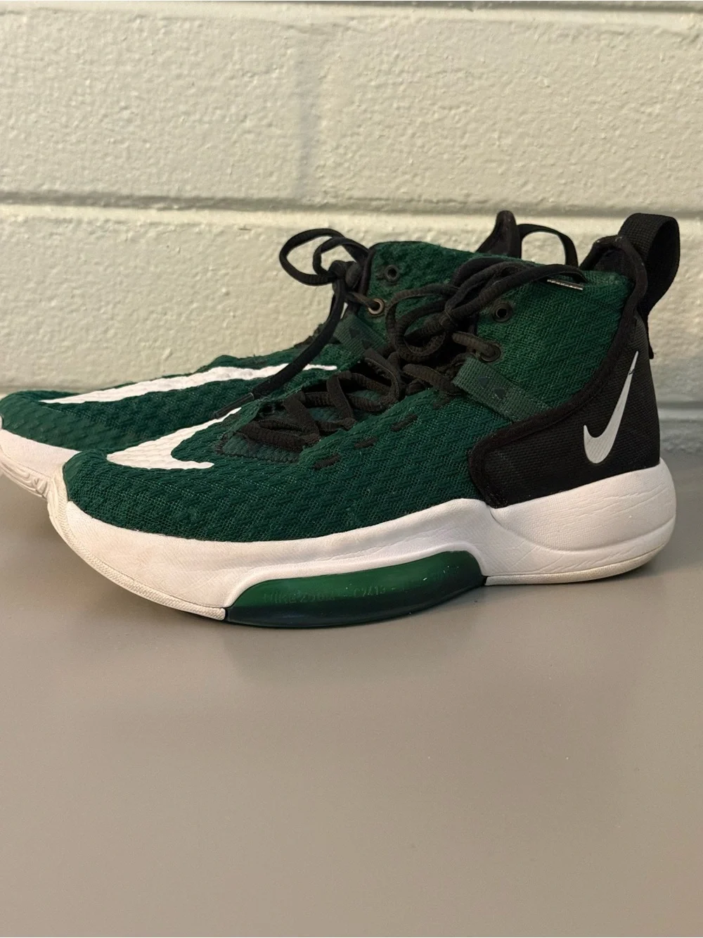 Nike Zoom Rize Gorge Green Hightop basketball shoes, women's size 5.5,